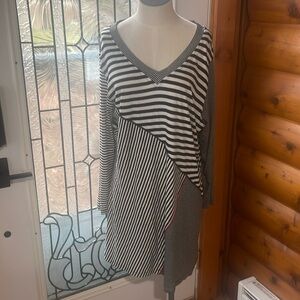 NWT Tunic Parsley & Sage